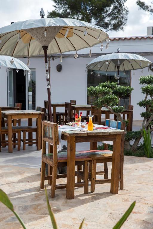 Hotel Ibizazen Santa Eulalia del Río Exterior foto